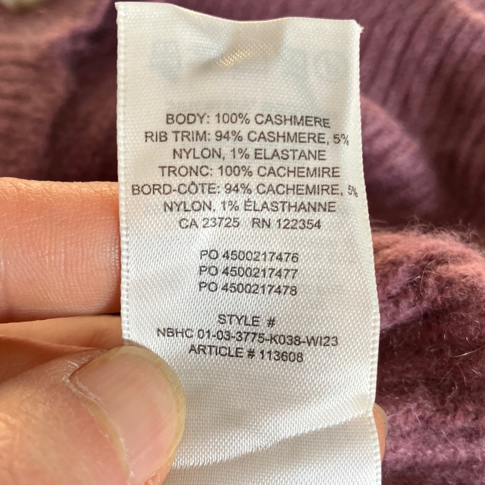 Aritzia Babaton Luxe Cashmere Canberra Button-Up Cardigan mauve size large - Picture 8 of 8